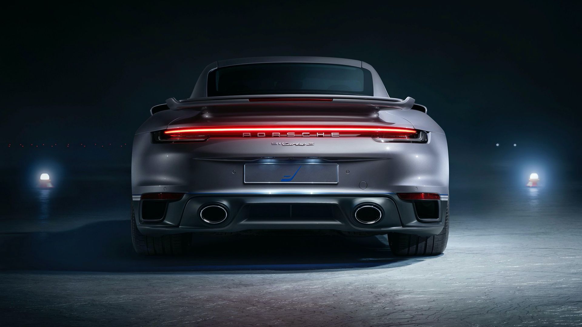 You Can Now Get A Matching Porsche 911 Turbo S For Your Embraer Private Jet