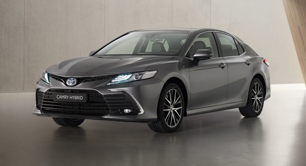  Europe’s 2021 Toyota Camry Hybrid Receives Restyled Front End And New Infotainment