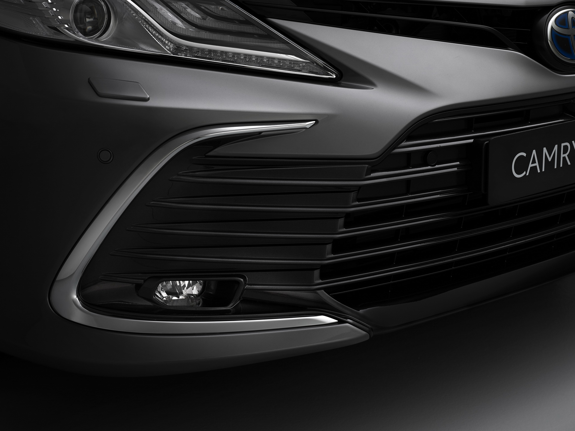 Europe’s 2021 Toyota Camry Hybrid Receives Restyled Front End And New Infotainment