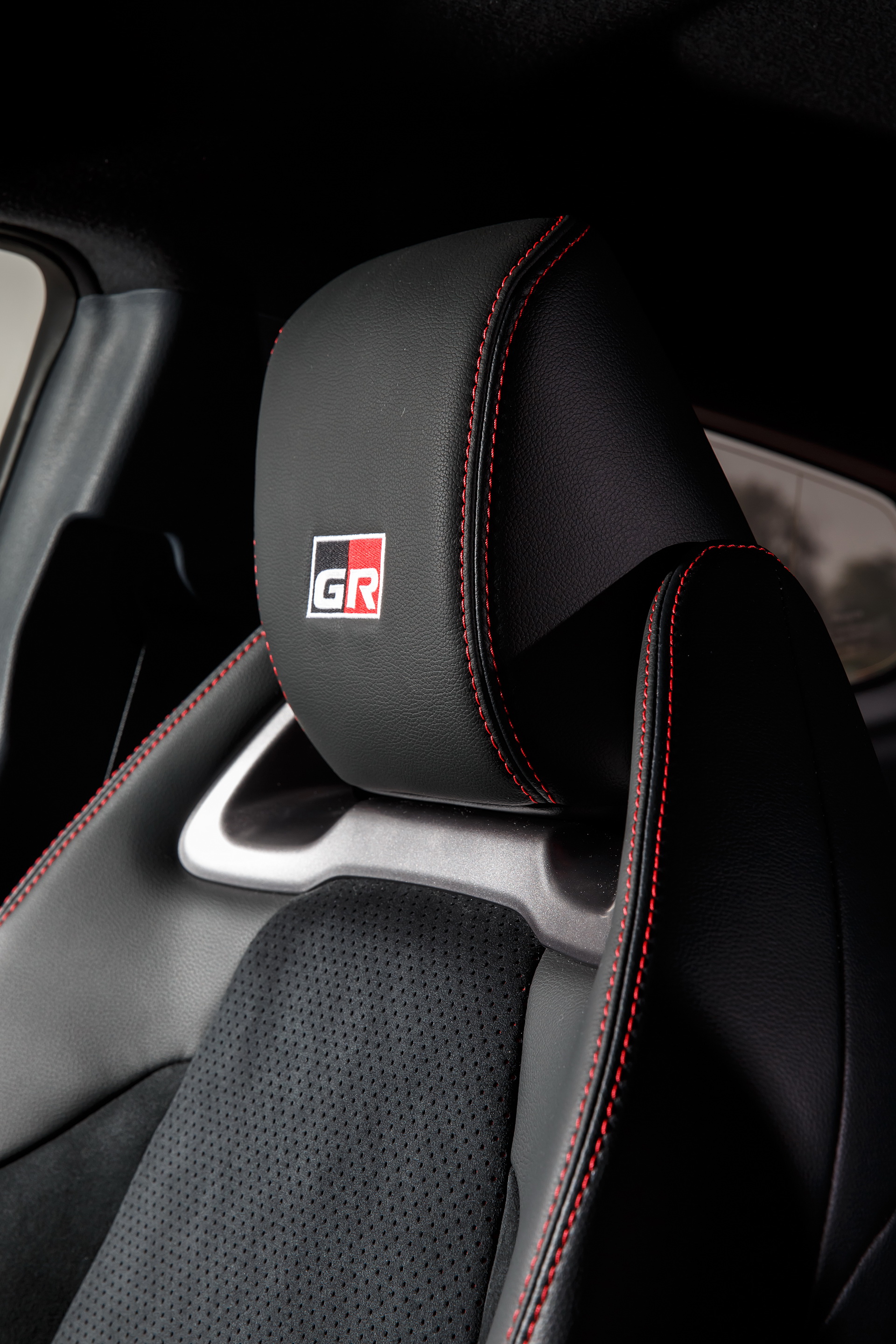 Toyota GR Yaris Beats Defender, Puma And ID.3 For 2021 UK Car Of The Year Title