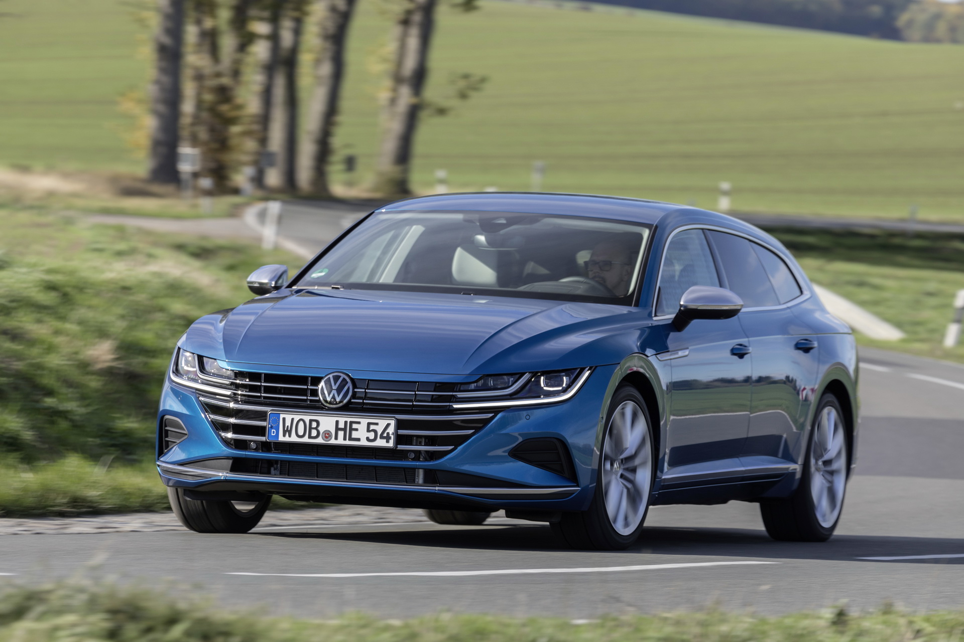 2021 VW Arteon Plug-In Hybrid Launched In Europe With 36 Miles Of EV Range