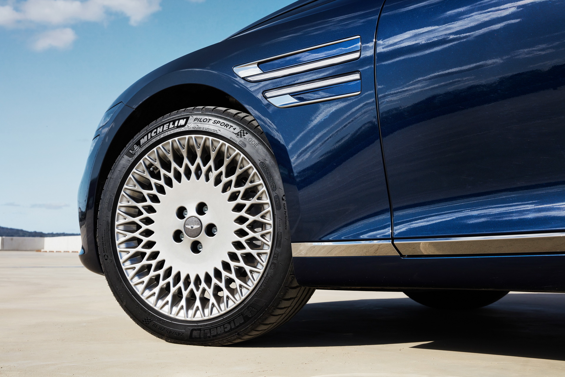 Check Out Every Detail Of The 2021 Genesis G80 In This Huge Image Gallery