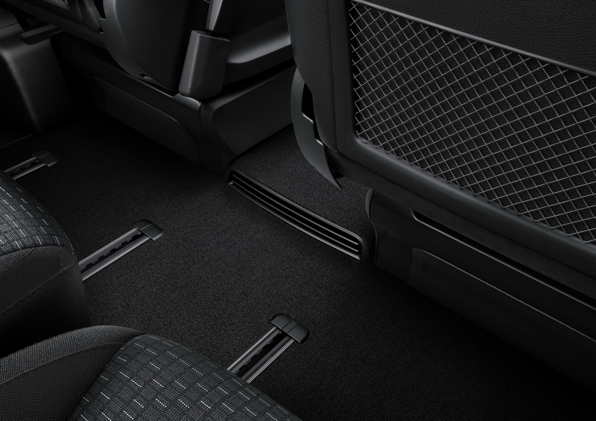 2021 Mercedes-Benz Metris Gains Revised Looks And New Gear