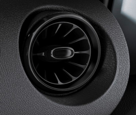 2021 Mercedes-Benz Metris Gains Revised Looks And New Gear