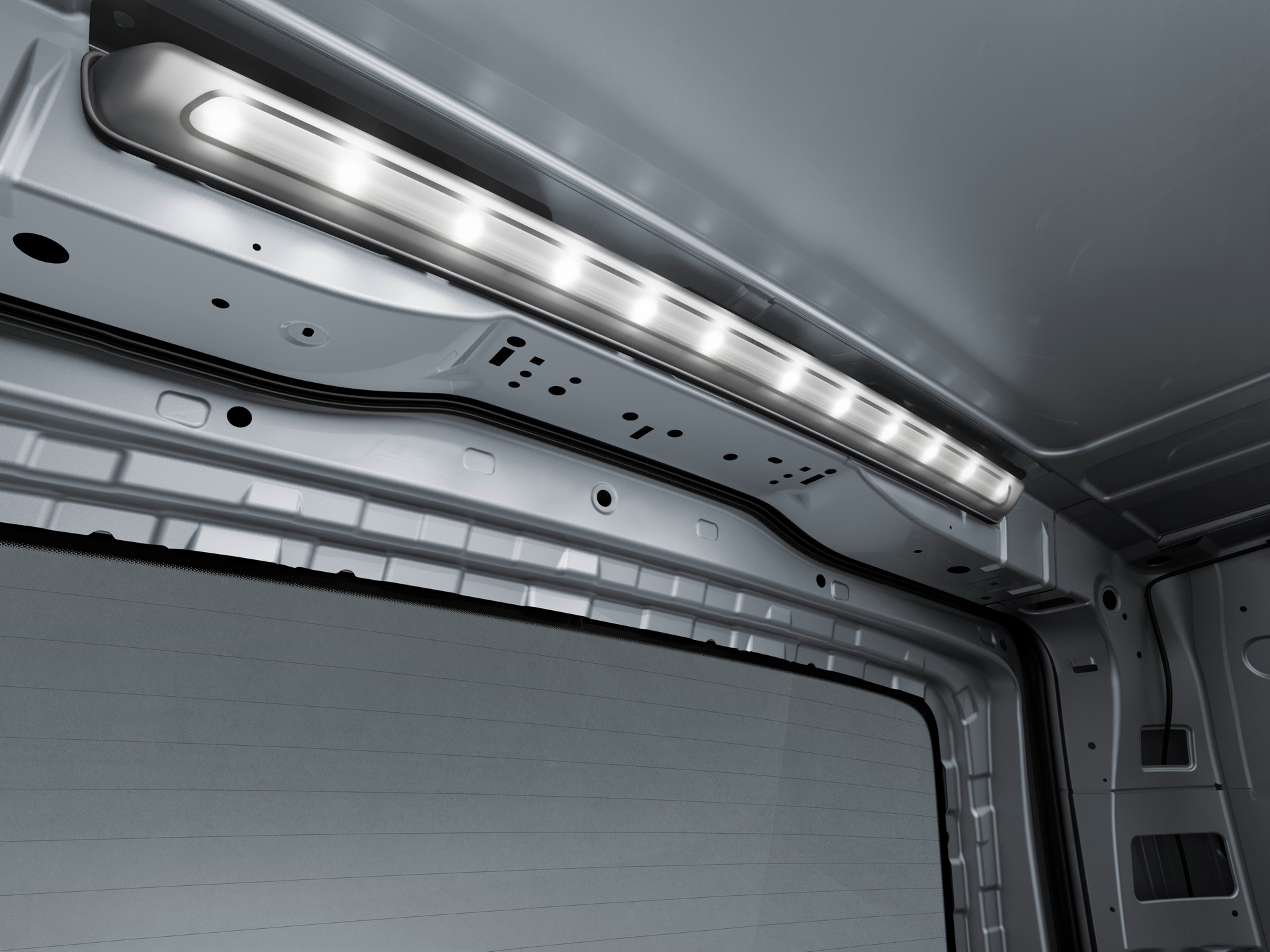 2021 Mercedes-Benz Metris Gains Revised Looks And New Gear