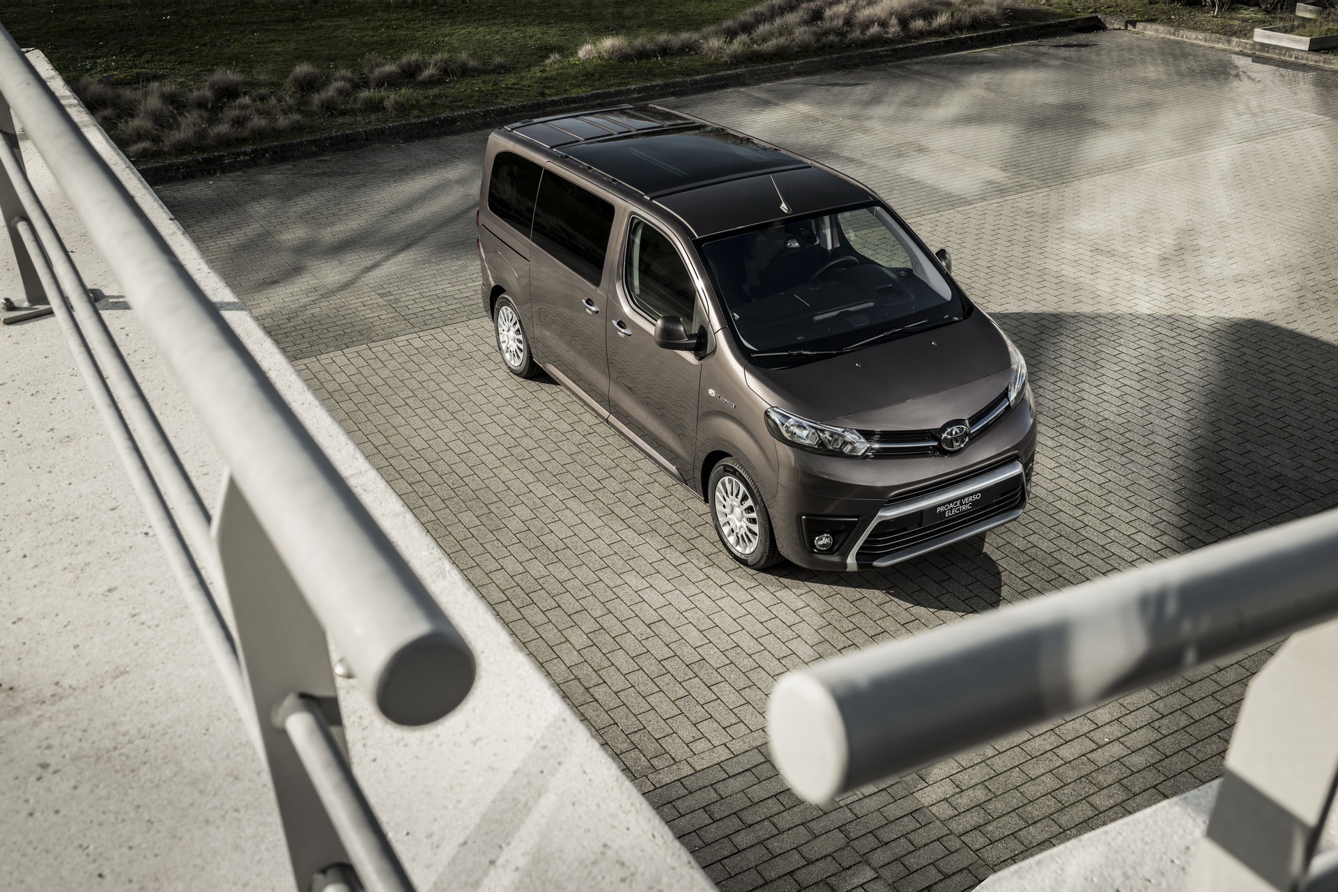 2021 Toyota Proace Verso Joins The Electric Crowd With 330Km/205Mi Range