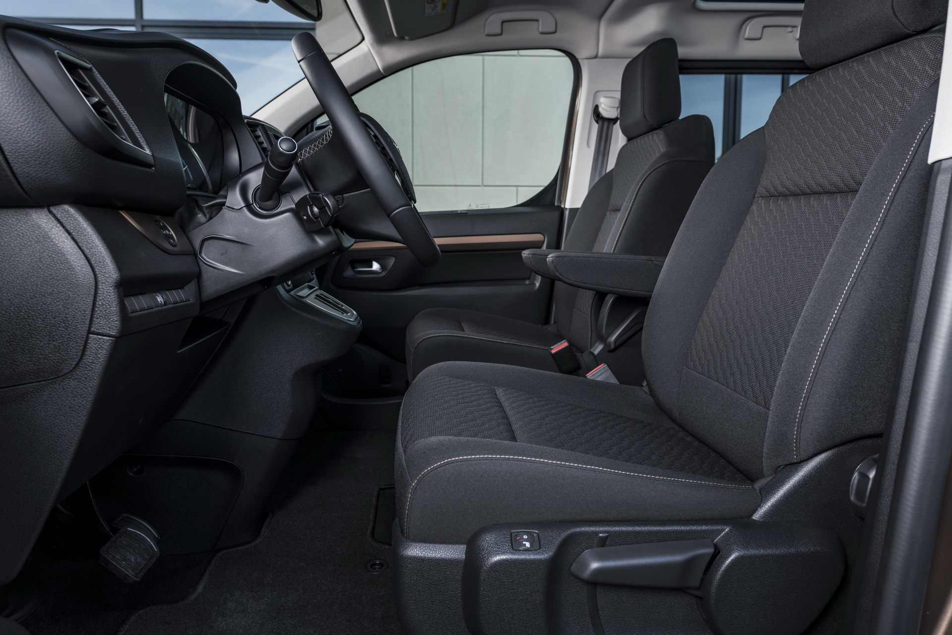 2021 Toyota Proace Verso Joins The Electric Crowd With 330Km/205Mi Range