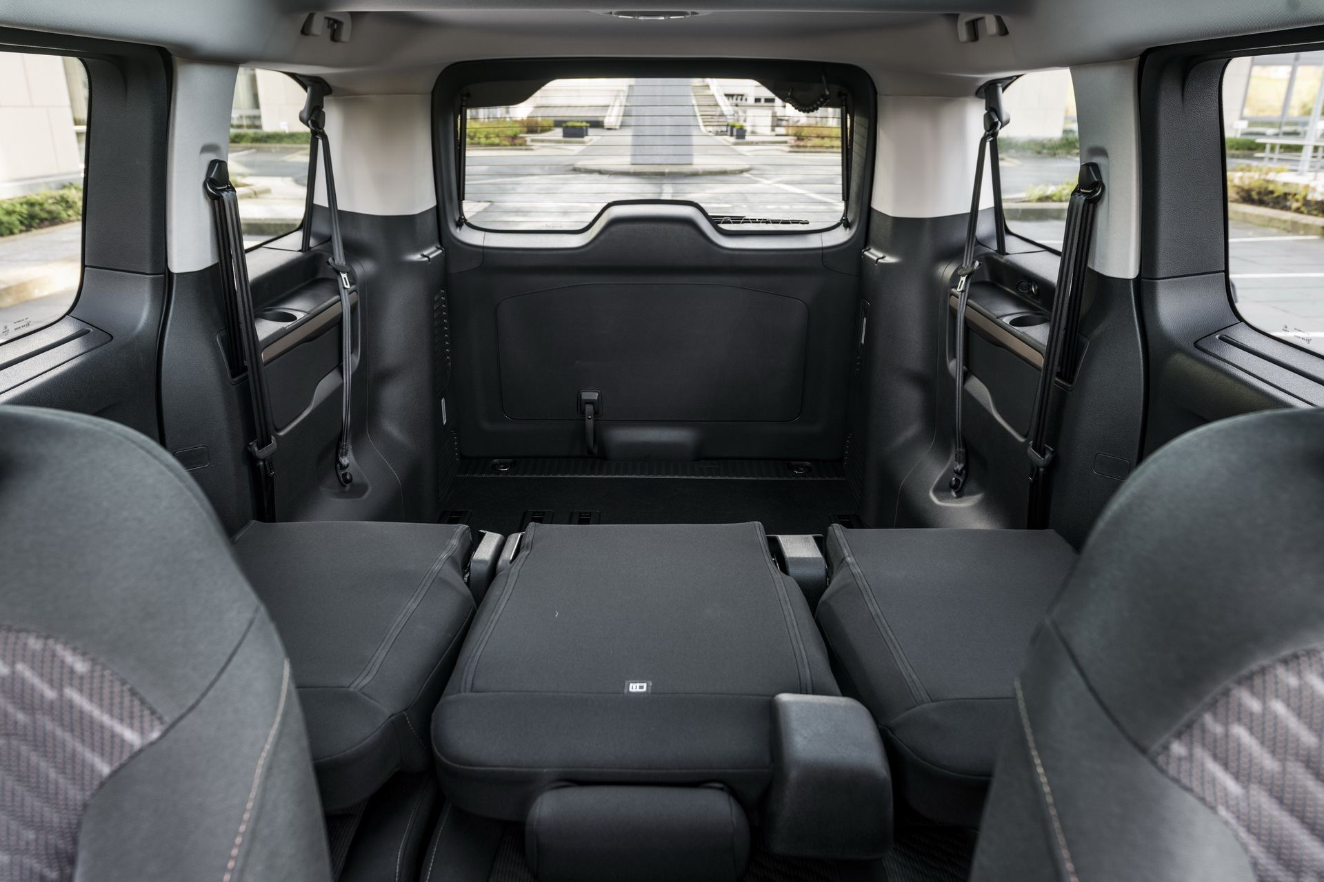 2021 Toyota Proace Verso Joins The Electric Crowd With 330Km/205Mi Range