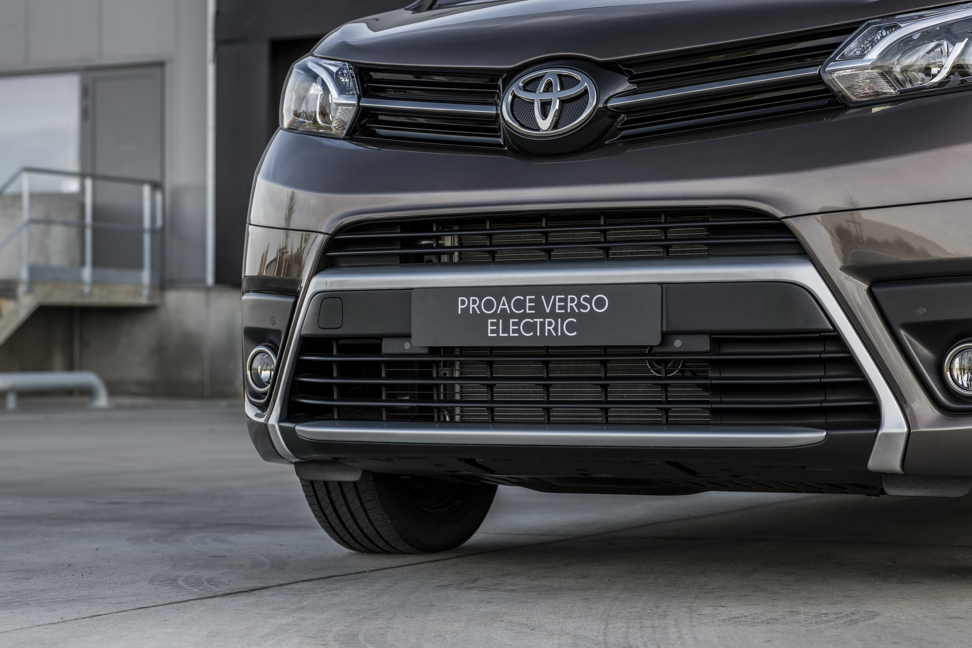 2021 Toyota Proace Verso Joins The Electric Crowd With 330Km/205Mi Range