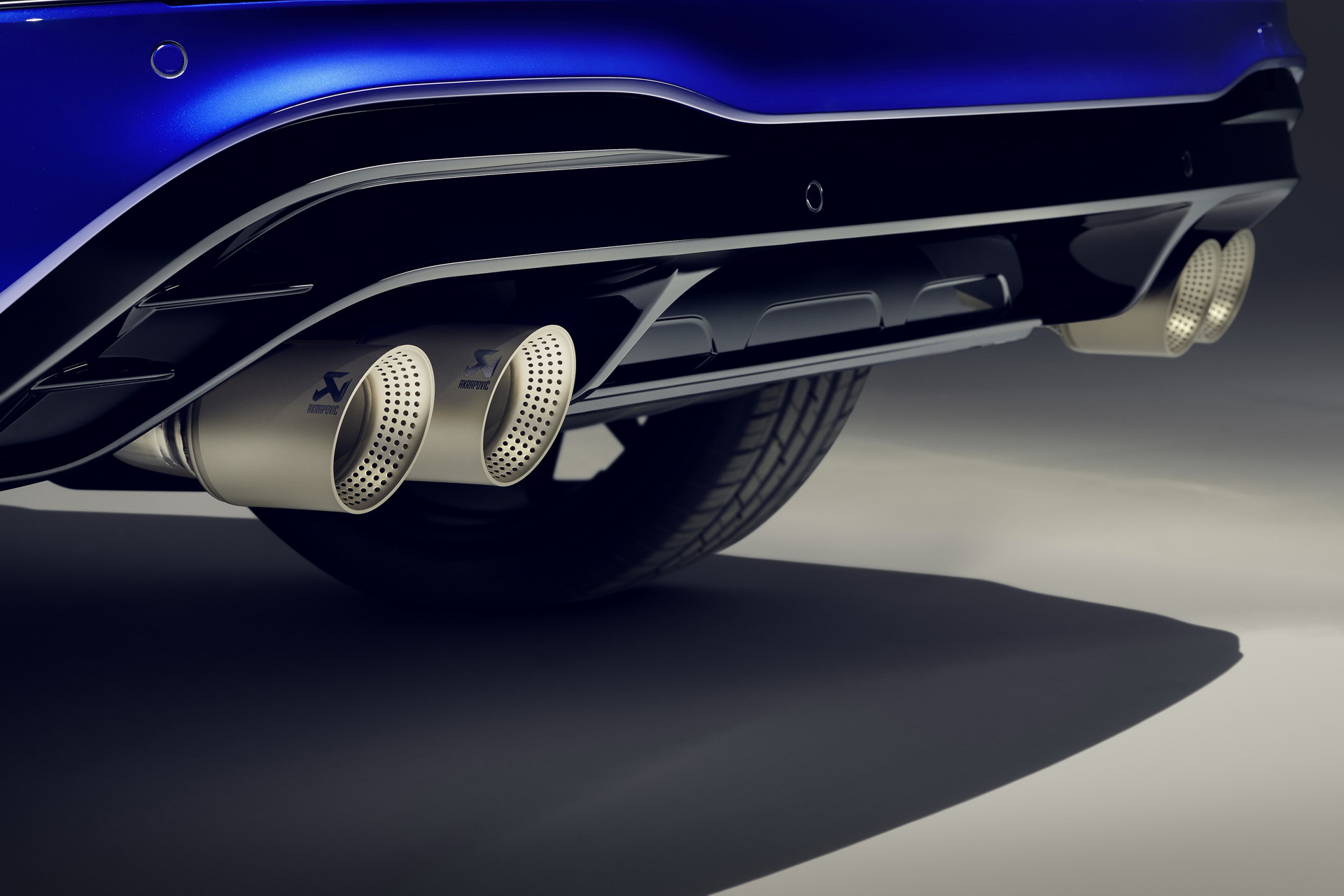 2021 VW Tiguan R Is Quicker Than The First-Gen Porsche Cayenne Turbo S