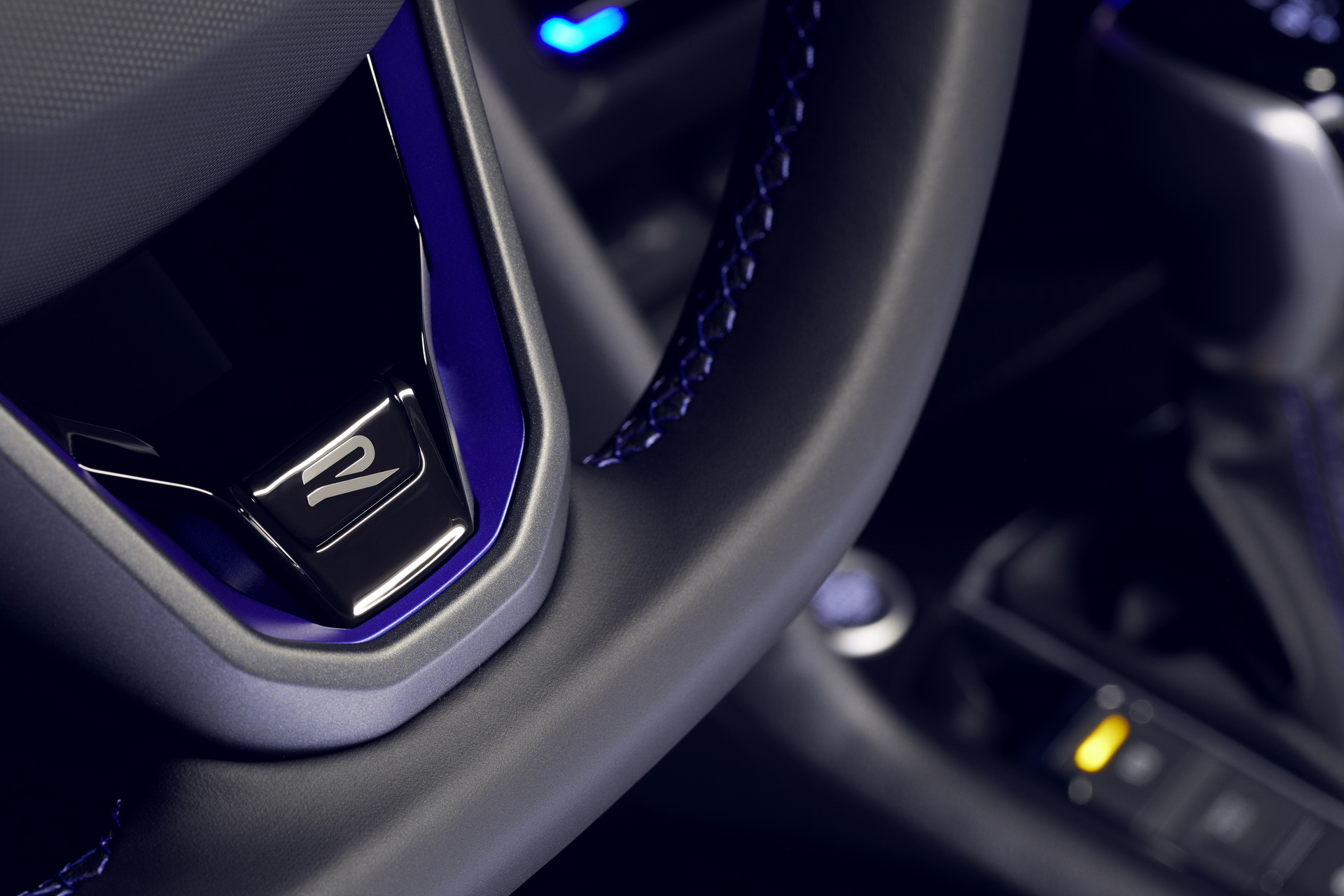 2021 VW Tiguan R Is Quicker Than The First-Gen Porsche Cayenne Turbo S