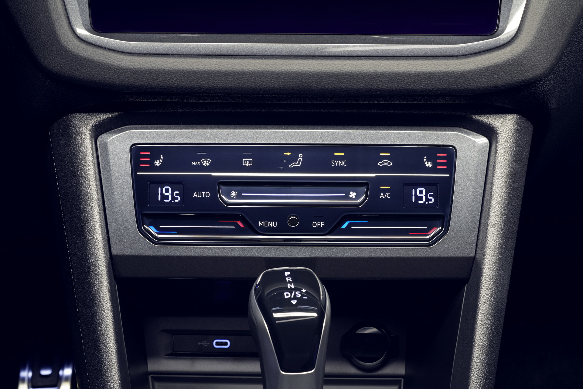 2021 VW Tiguan R Is Quicker Than The First-Gen Porsche Cayenne Turbo S