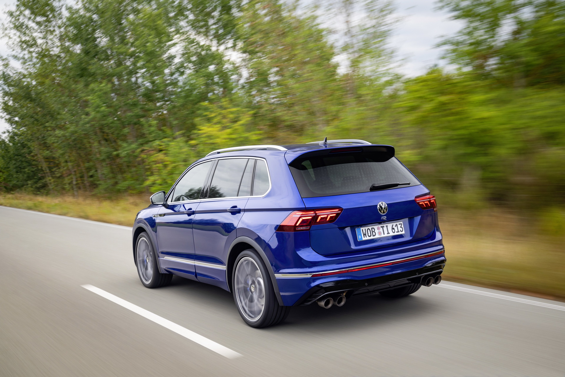 2021 VW Tiguan R Is Quicker Than The First-Gen Porsche Cayenne Turbo S