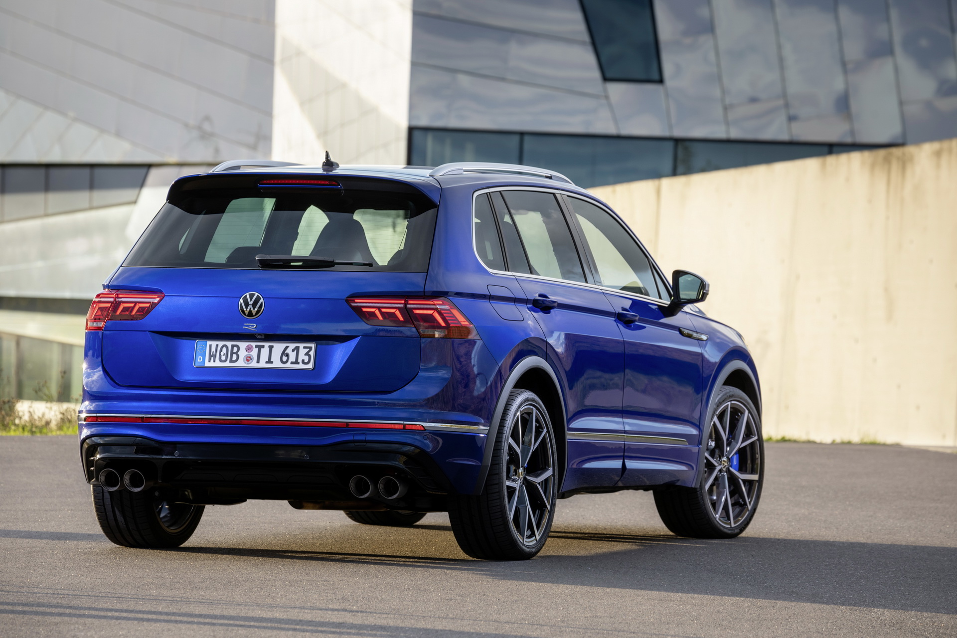 2021 VW Tiguan R Is Quicker Than The First-Gen Porsche Cayenne Turbo S