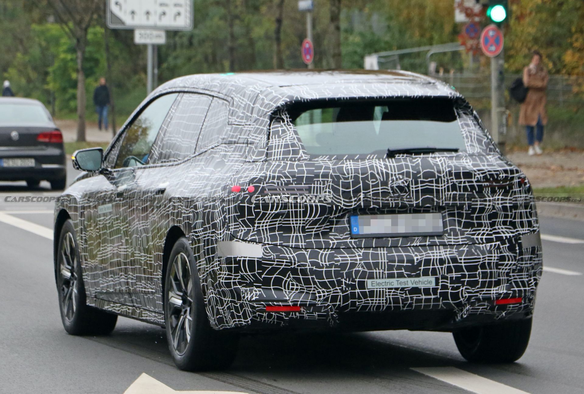 Get A Better Look At The 2022 BMW iNext’s Interior Ahead Of Imminent Reveal