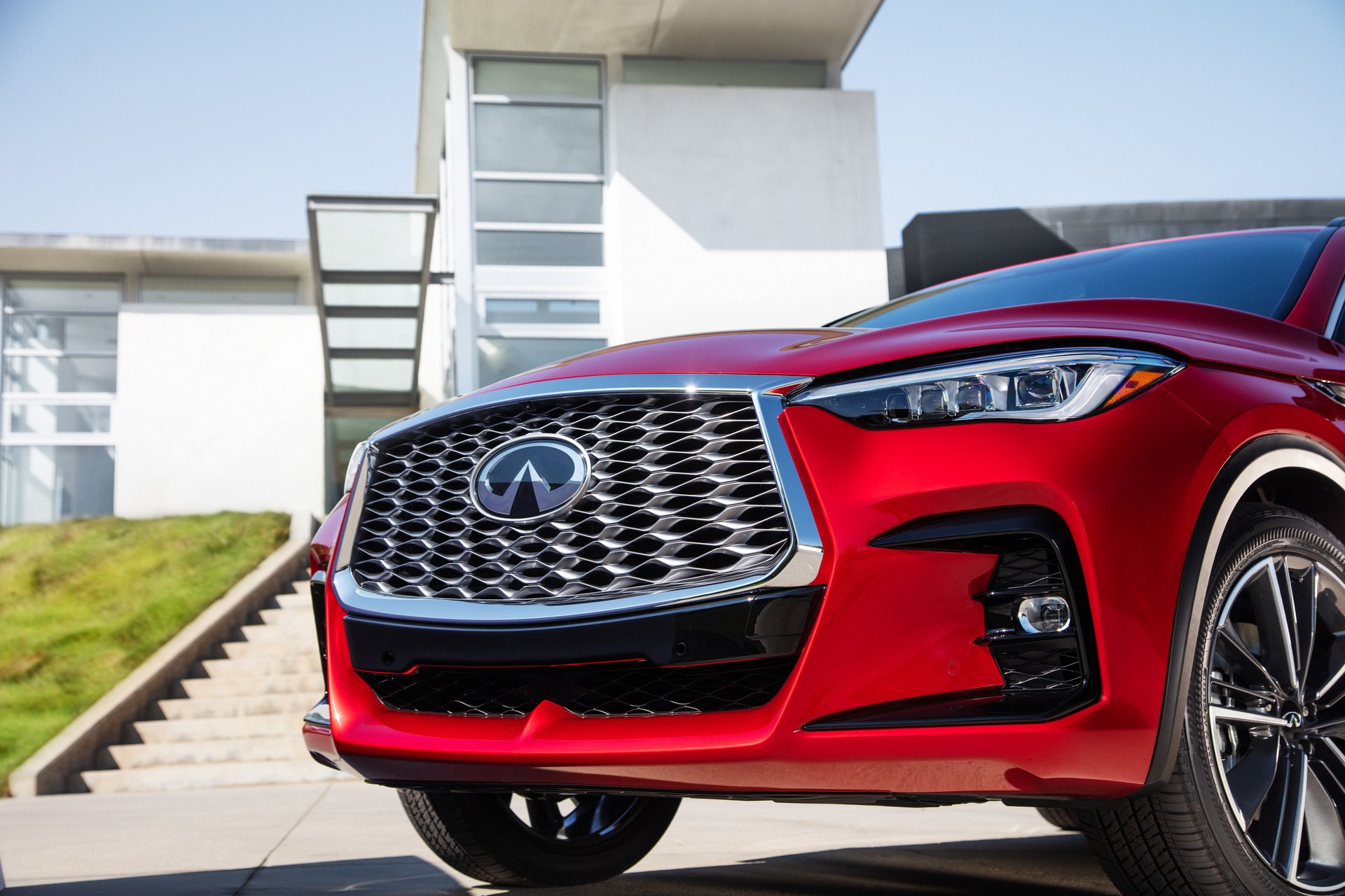 Prefer A Coupe-Like Roofline? 2022 Infiniti QX55 Will Cost You $3,000 To $5,000 More Than Equivalent QX50s