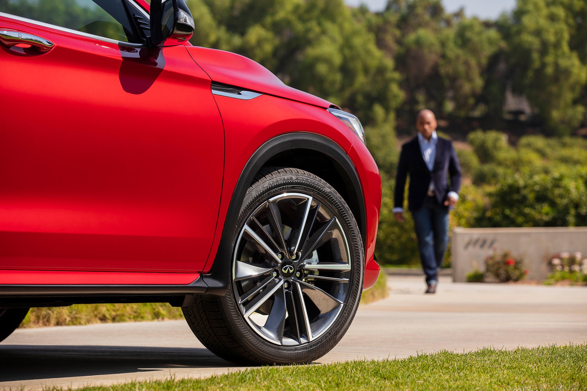 Prefer A Coupe-Like Roofline? 2022 Infiniti QX55 Will Cost You $3,000 To $5,000 More Than Equivalent QX50s