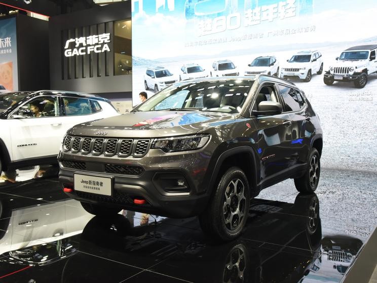 2022 Jeep Compass Debuts With New Looks And A More Luxurious Interior