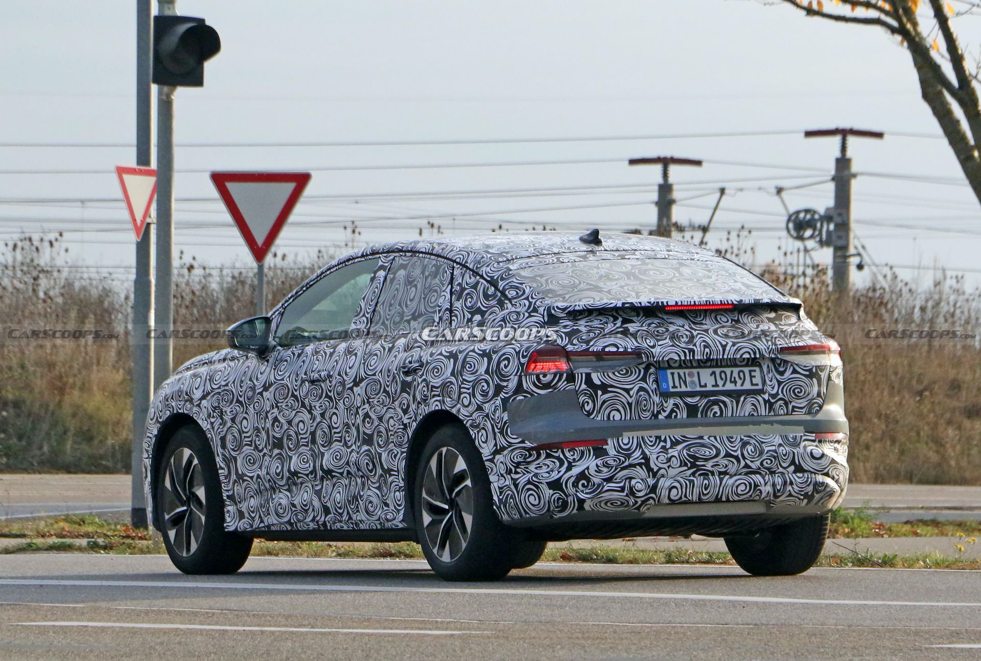 Here’s Another Look At Audi’s Q4 e-tron And Q4 e-tron Sportback Electric Crossovers