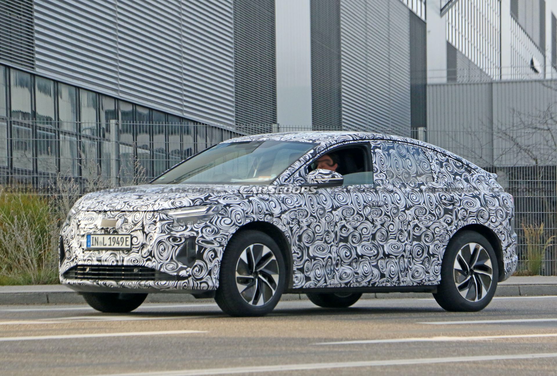 Here’s Another Look At Audi’s Q4 e-tron And Q4 e-tron Sportback Electric Crossovers