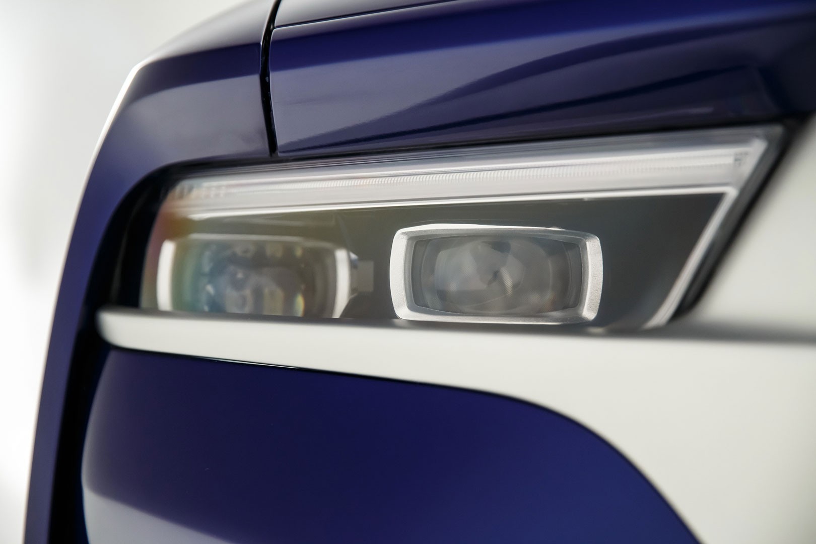 Behold, The Aznom Palladium, An Italian Coachbuilt Ram 1500-Based Sedan-Cum-Truck