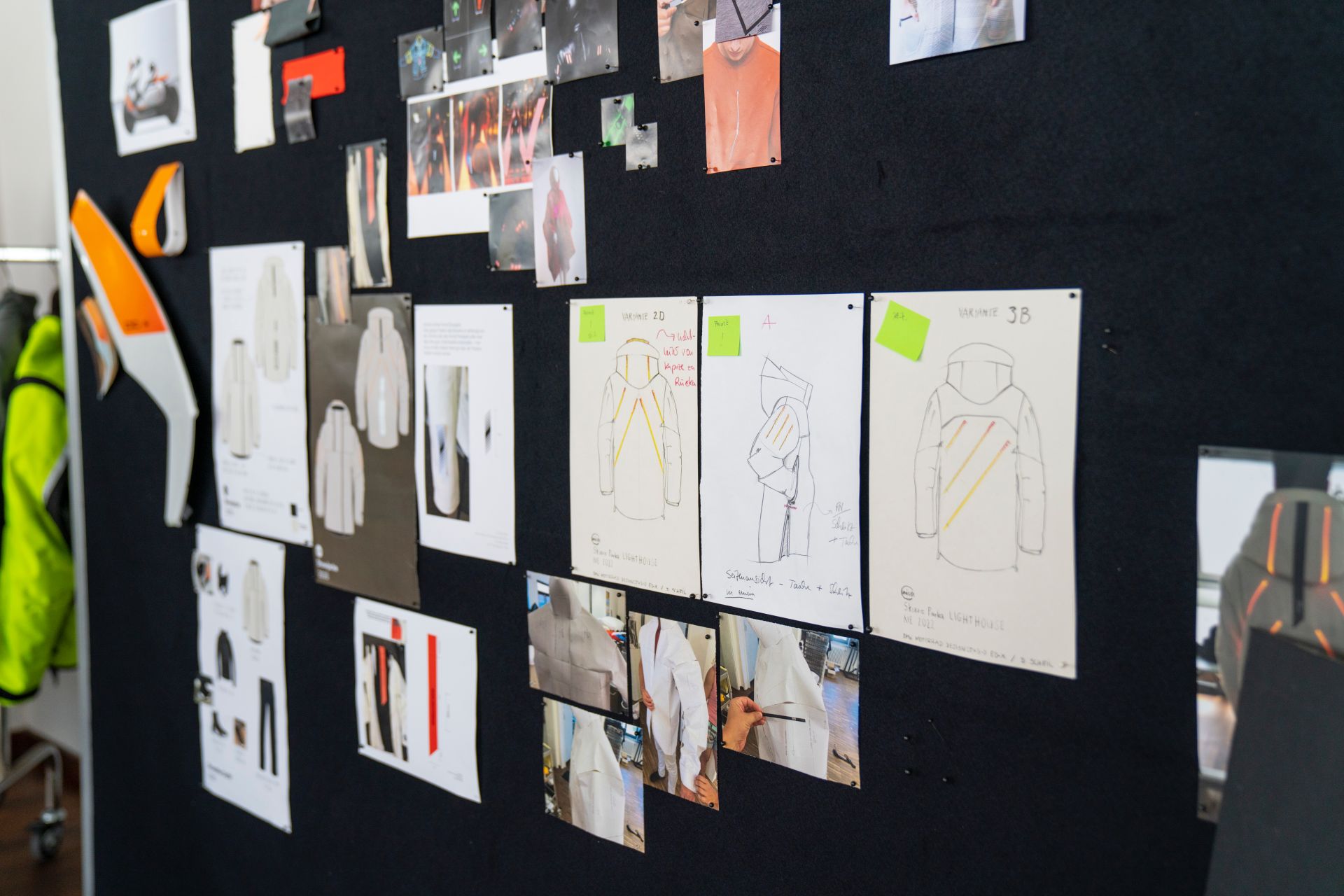 BMW Motorrad Definition CE 04 Is Probably The Coolest Electric Scooter Yet