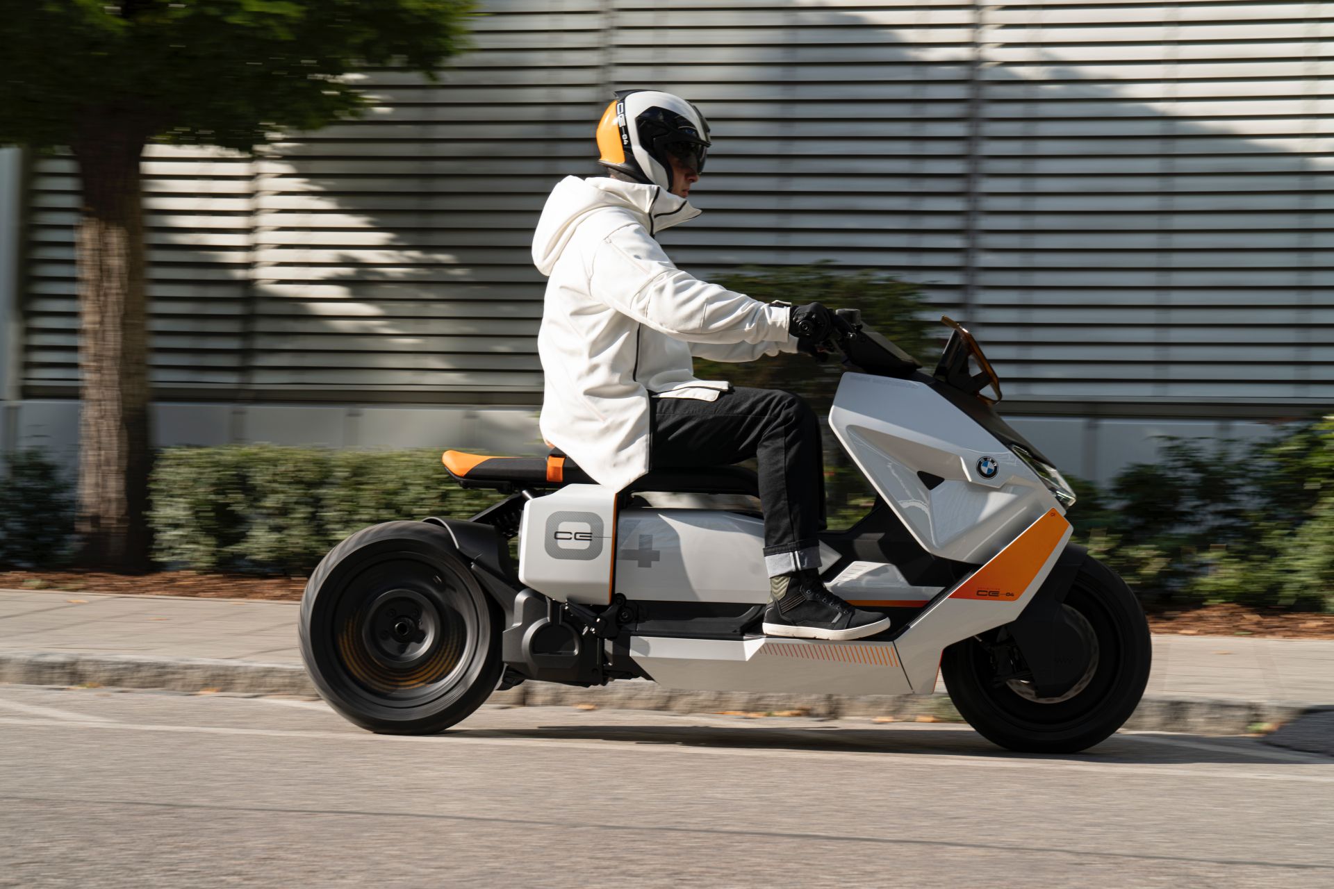 BMW Motorrad Definition CE 04 Is Probably The Coolest Electric Scooter Yet