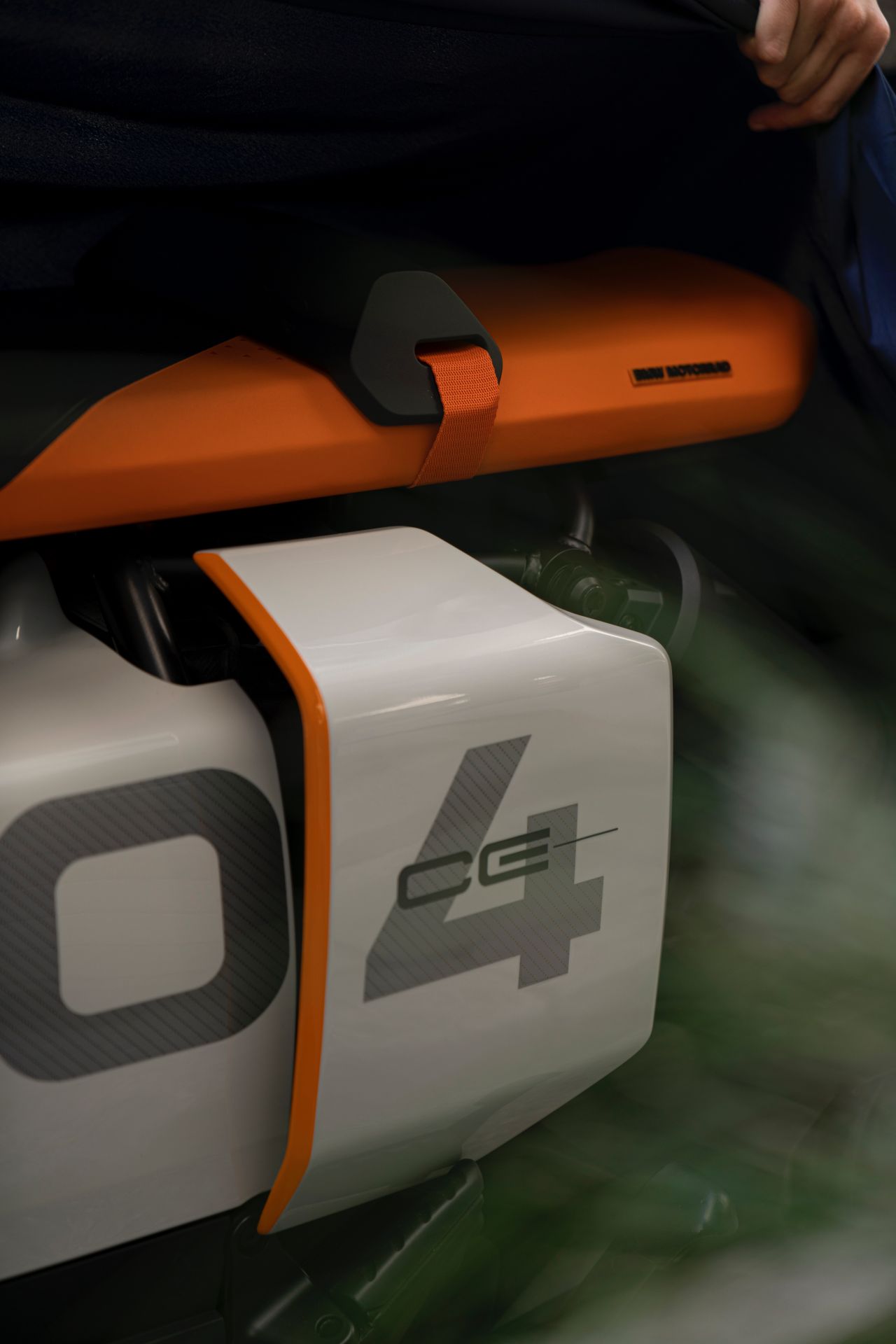 BMW Motorrad Definition CE 04 Is Probably The Coolest Electric Scooter Yet