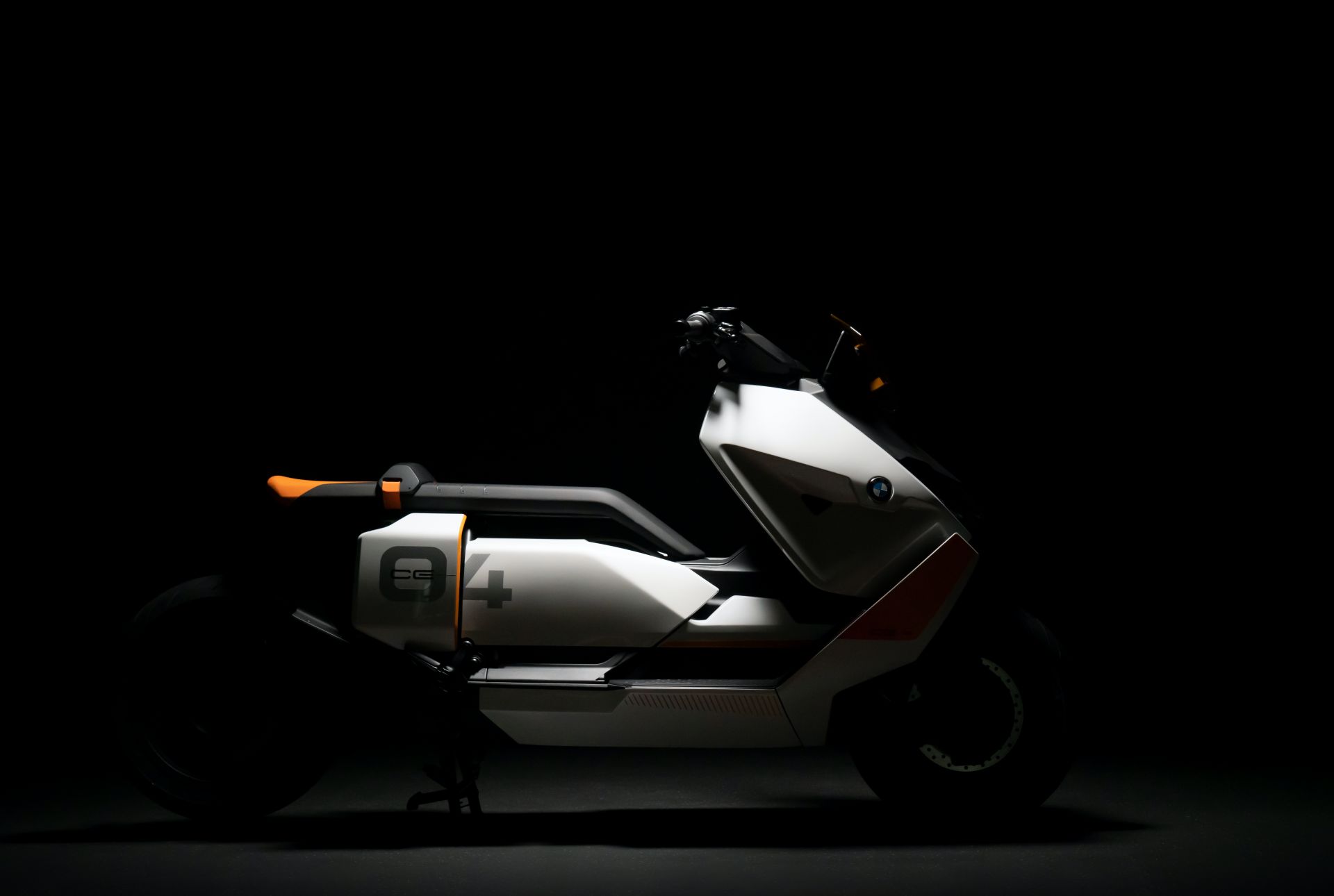 BMW Motorrad Definition CE 04 Is Probably The Coolest Electric Scooter Yet