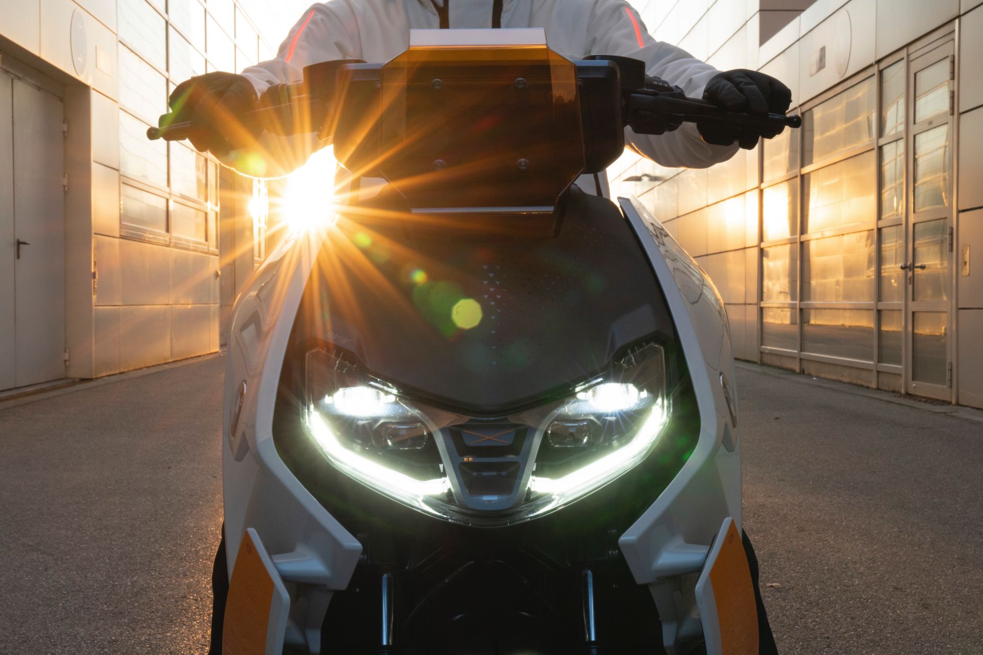 BMW Motorrad Definition CE 04 Is Probably The Coolest Electric Scooter Yet