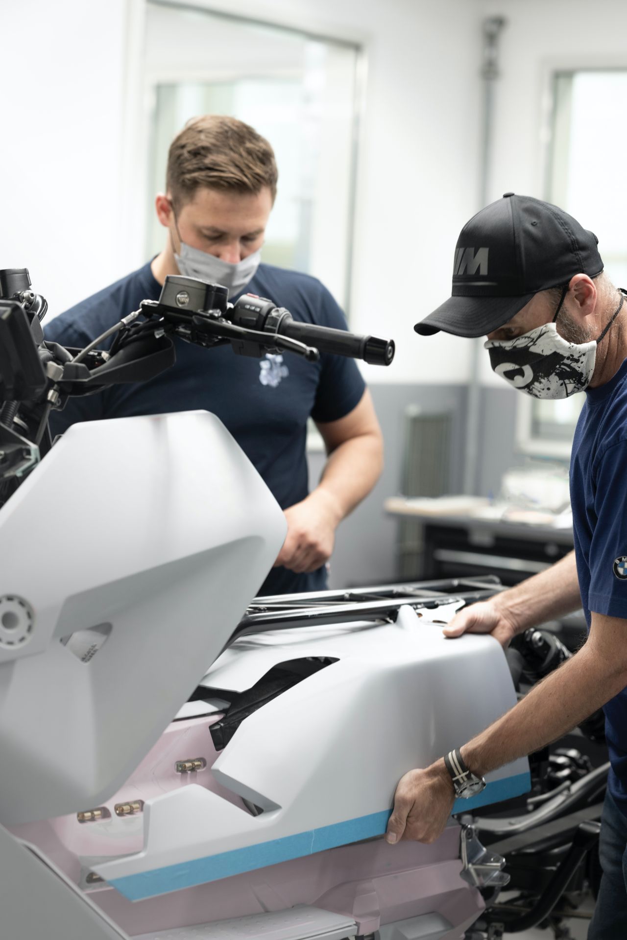 BMW Motorrad Definition CE 04 Is Probably The Coolest Electric Scooter Yet