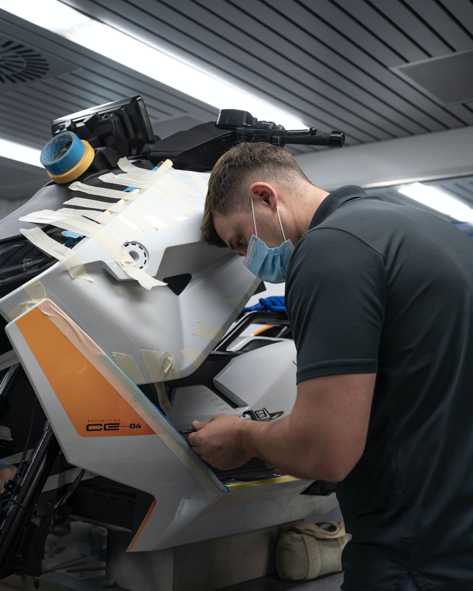 BMW Motorrad Definition CE 04 Is Probably The Coolest Electric Scooter Yet