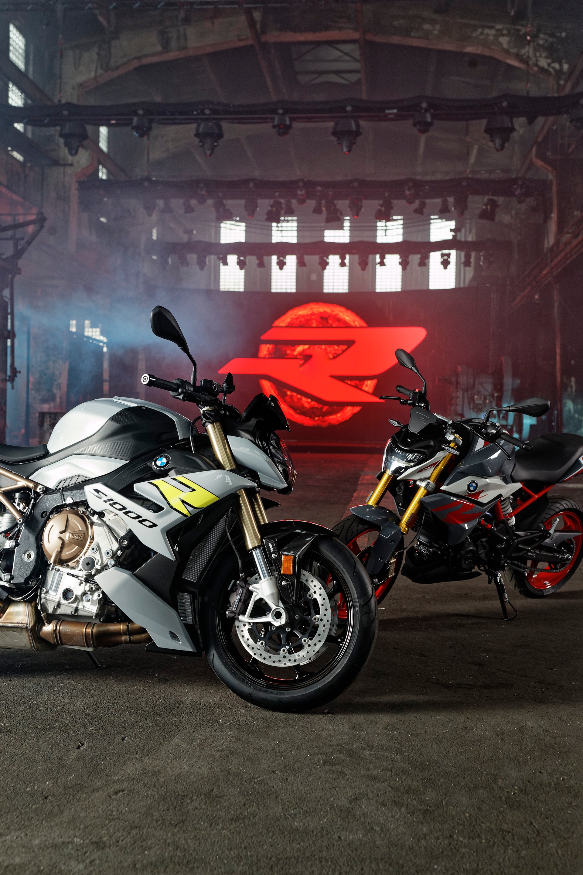 2021 BMW S 1000 R Debuts With New Looks And Modern Tech