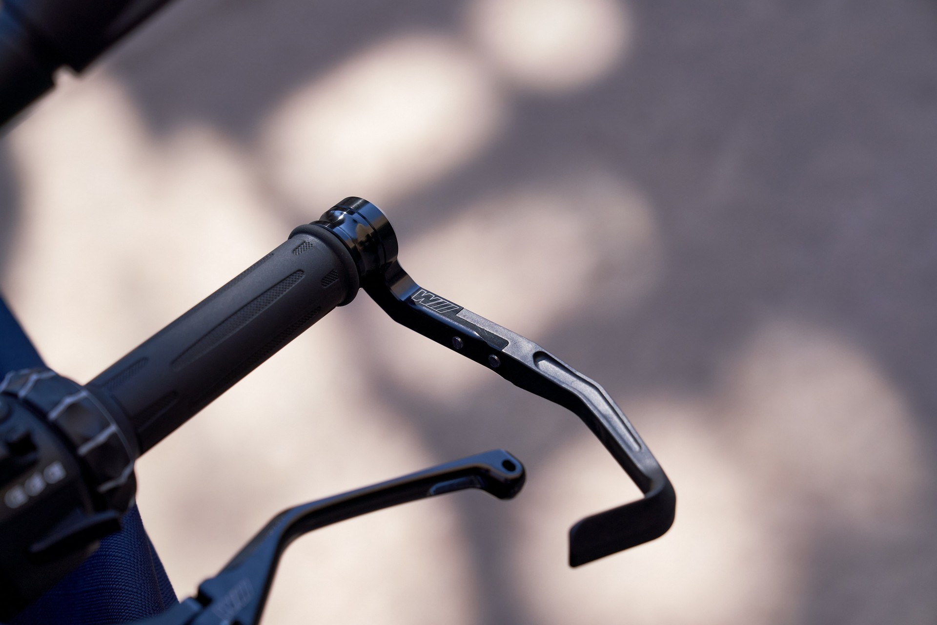 2021 BMW S 1000 R Debuts With New Looks And Modern Tech