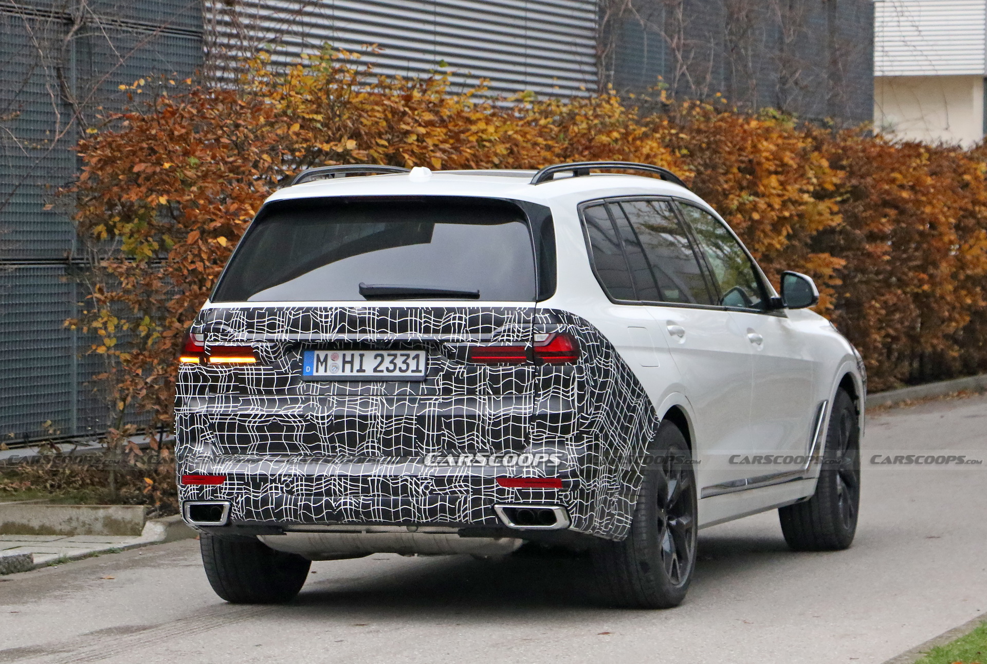 2022 BMW X7 Facelift Prototype Shows Hints Of Brand’s New Controversial Facial Design Direction