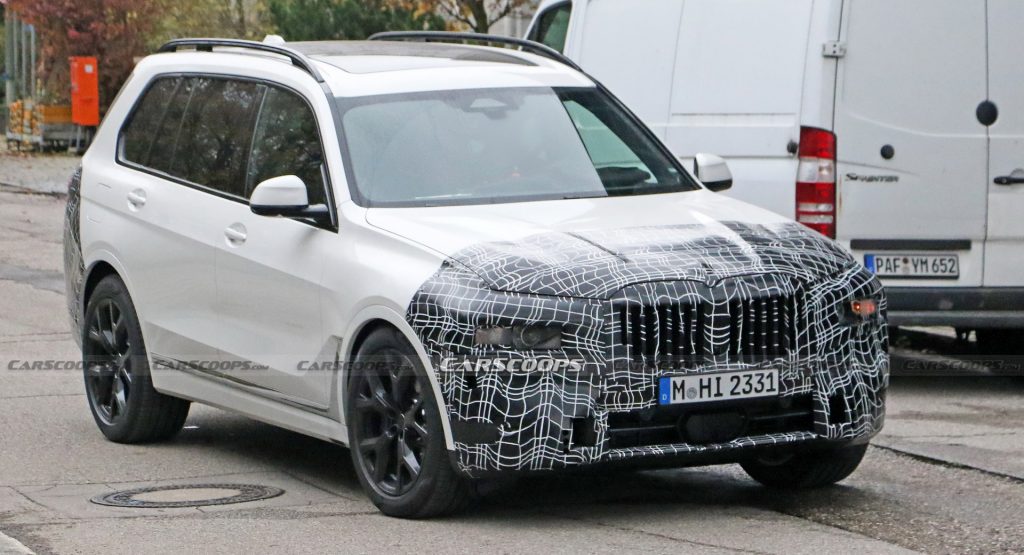  2022 BMW X7 Facelift Prototype Shows Hints Of Brand’s New Controversial Facial Design Direction