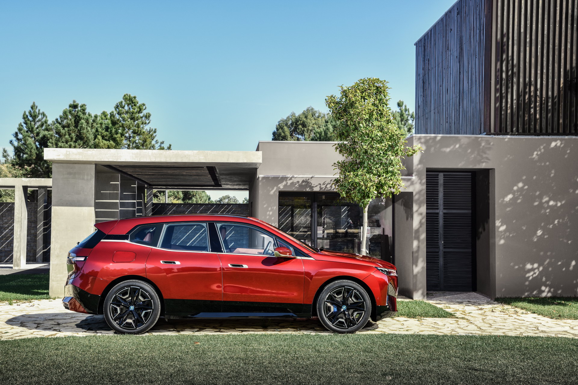 2022 BMW iX: Meet The Brand’s First Bespoke Electric SUV And New Technology Flagship