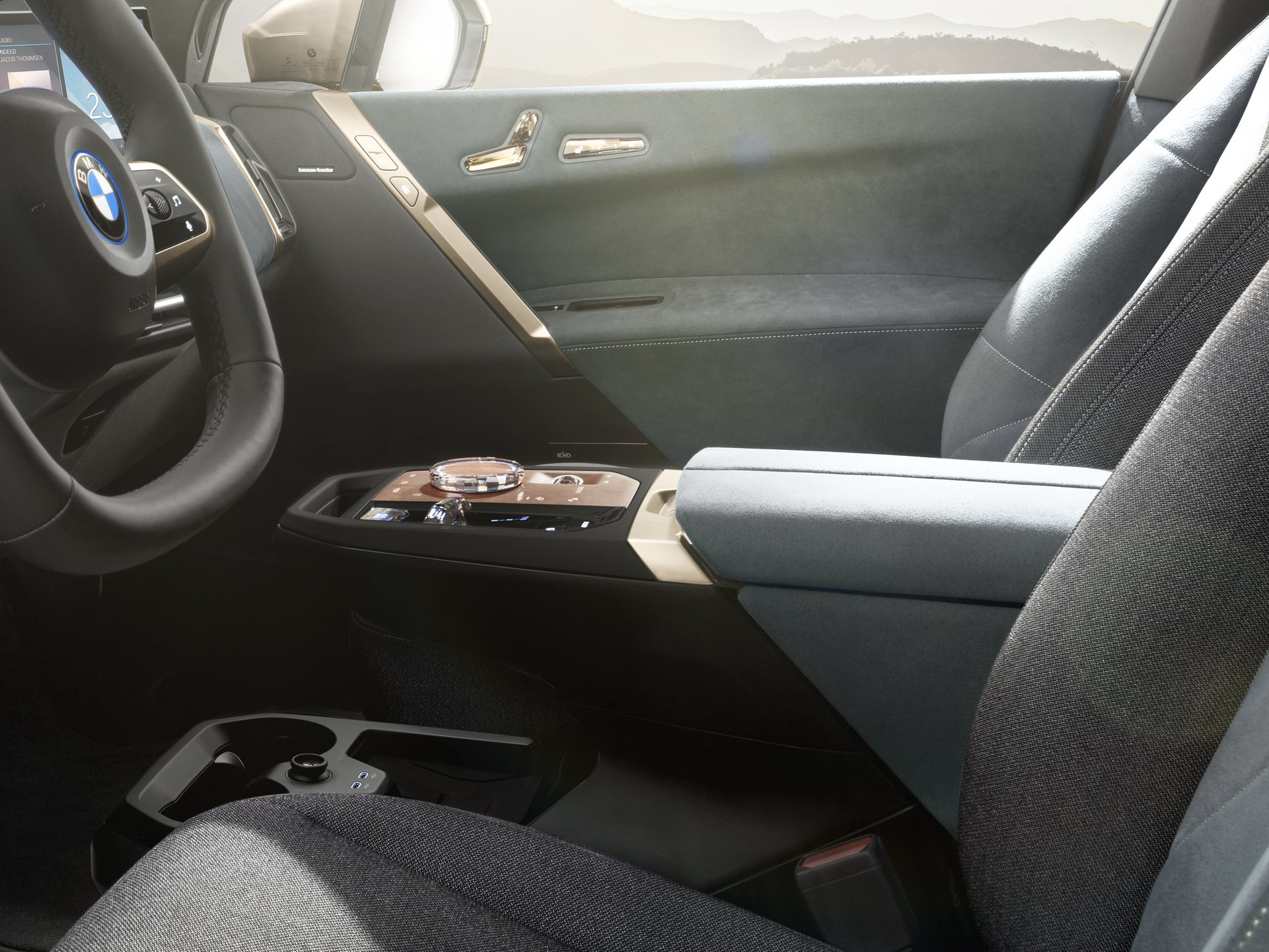 2022 BMW iX: Meet The Brand’s First Bespoke Electric SUV And New Technology Flagship