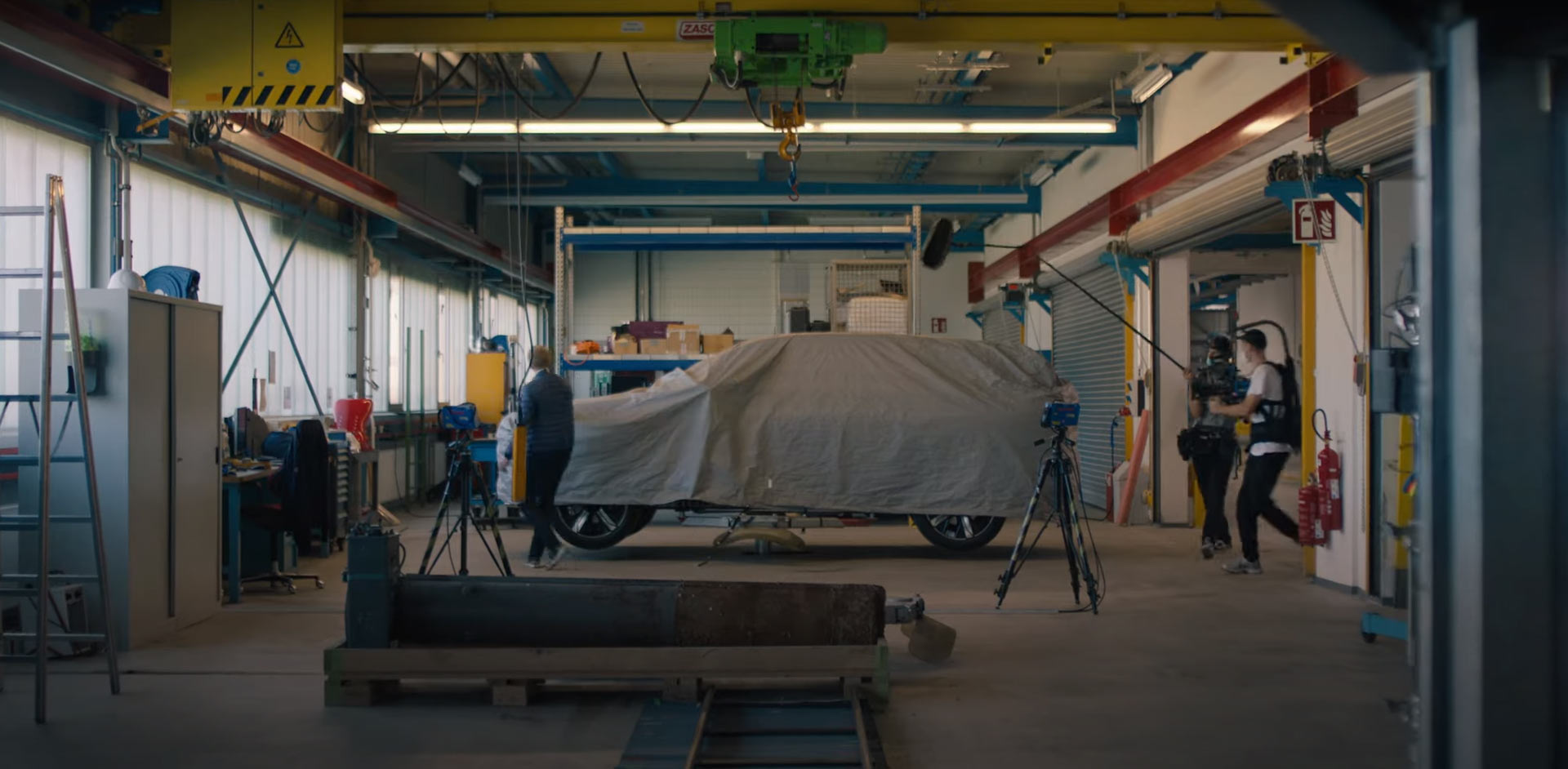 BMW Teases iNext, MINI Electric GP And Motorrad Concept