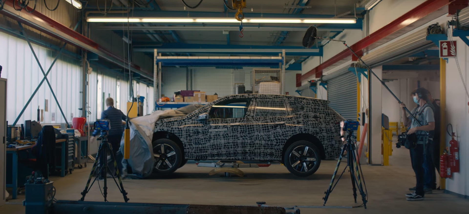 BMW Teases iNext, MINI Electric GP And Motorrad Concept