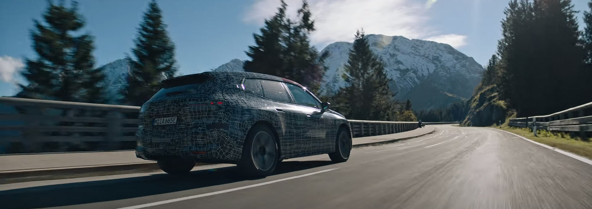 BMW Teases iNext, MINI Electric GP And Motorrad Concept