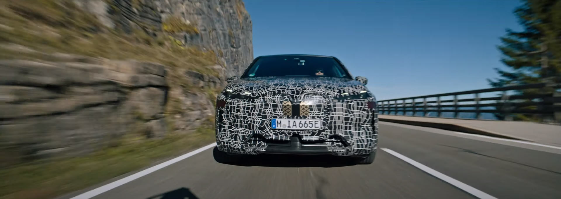 BMW Teases iNext, MINI Electric GP And Motorrad Concept