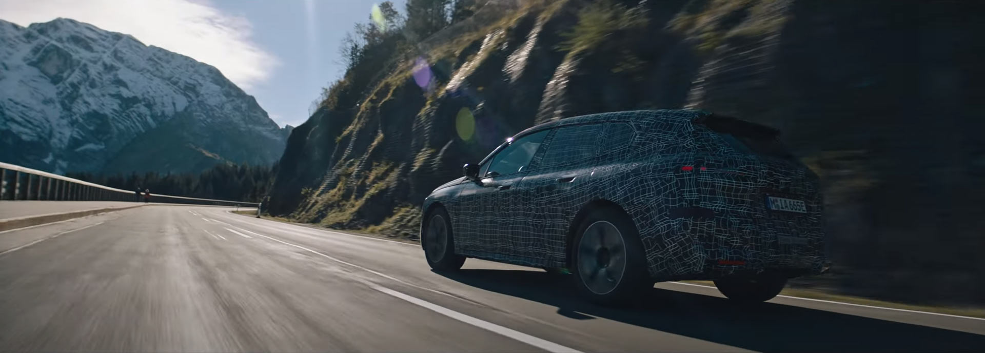 BMW Teases iNext, MINI Electric GP And Motorrad Concept