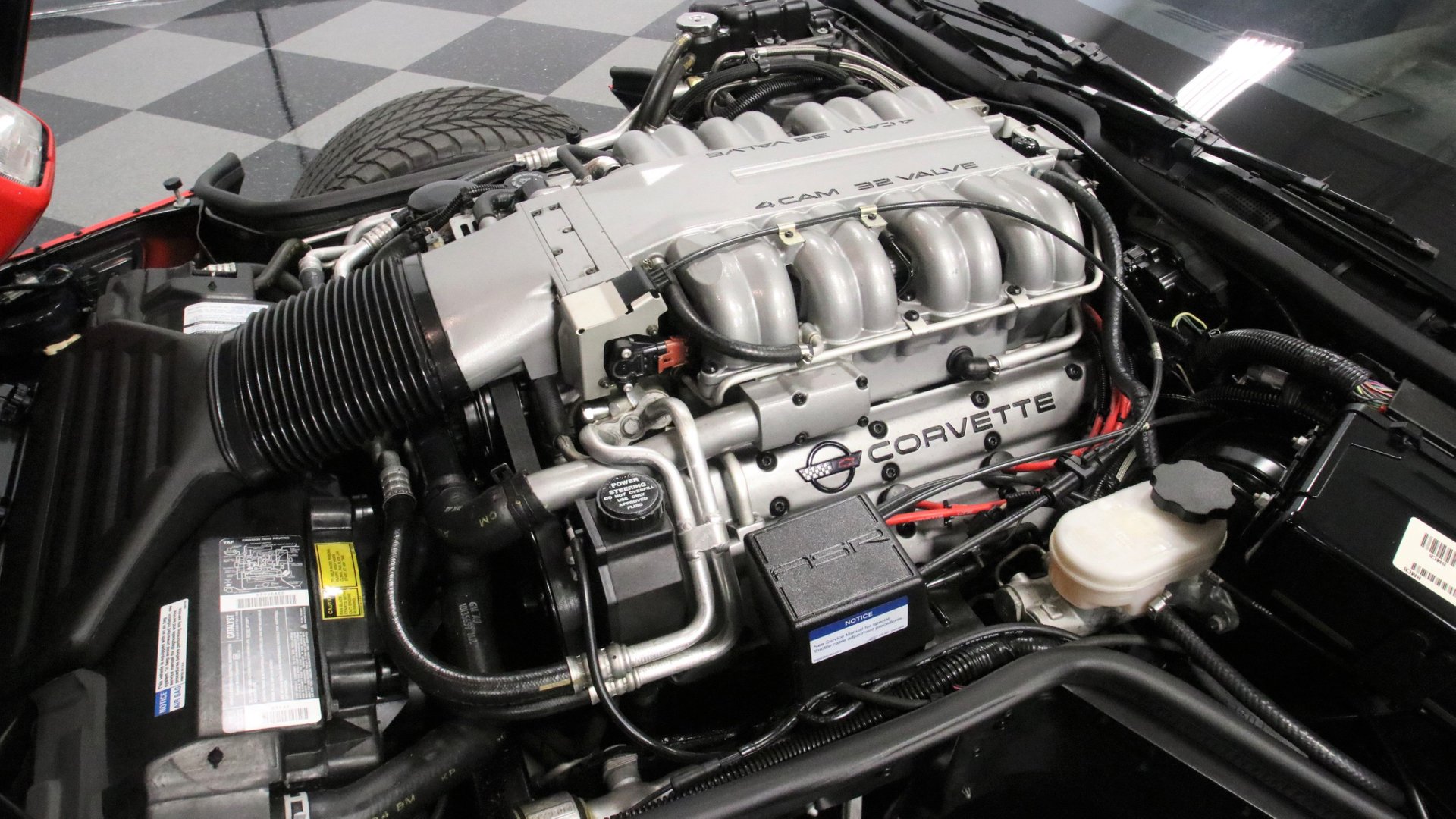 Ultra Low-Mileage 1995 Corvette ZR1 Costs As Much As A New C8