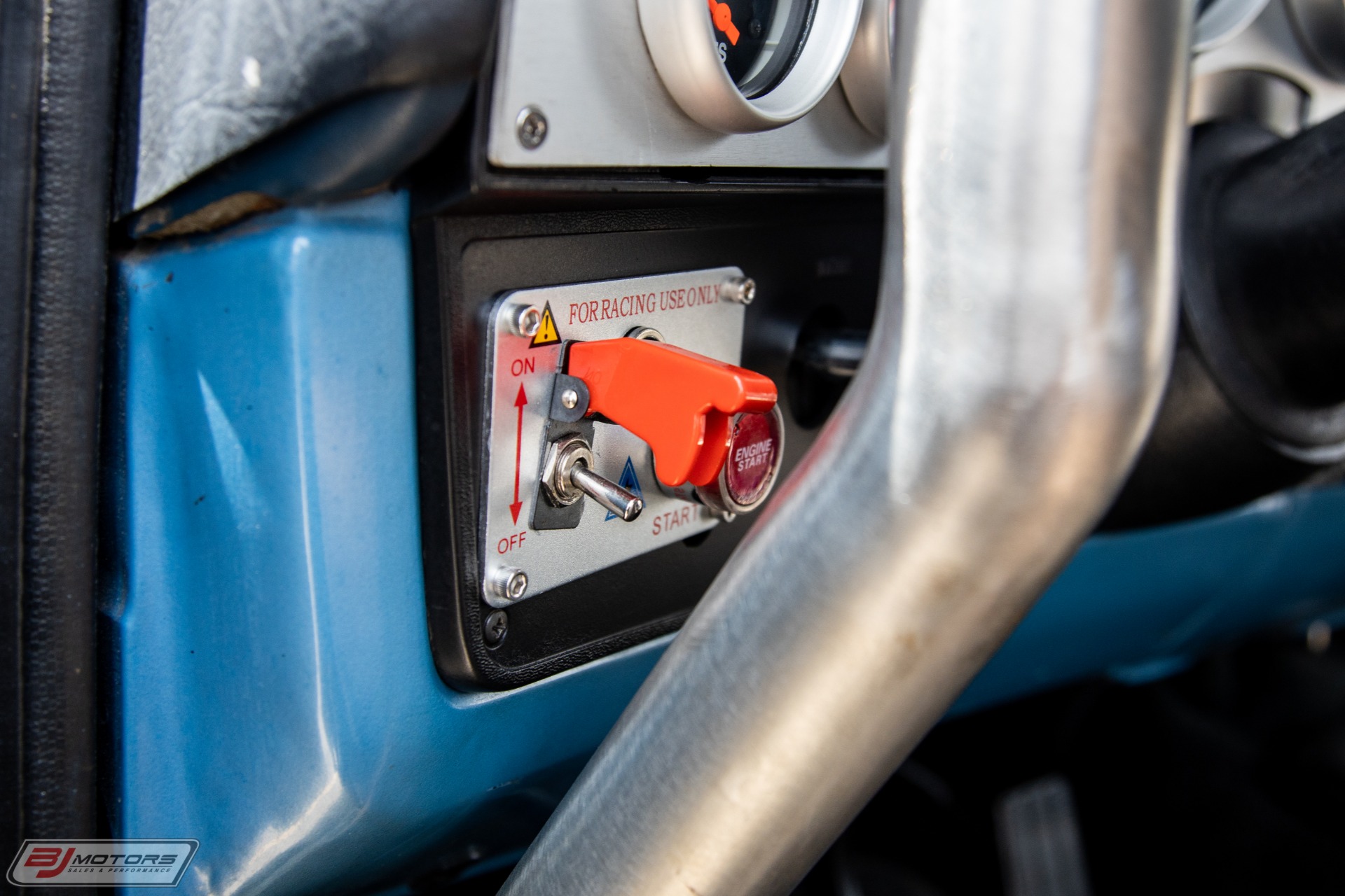 Chevrolet C/K 10 Restomod Has A Monster Truck Flair