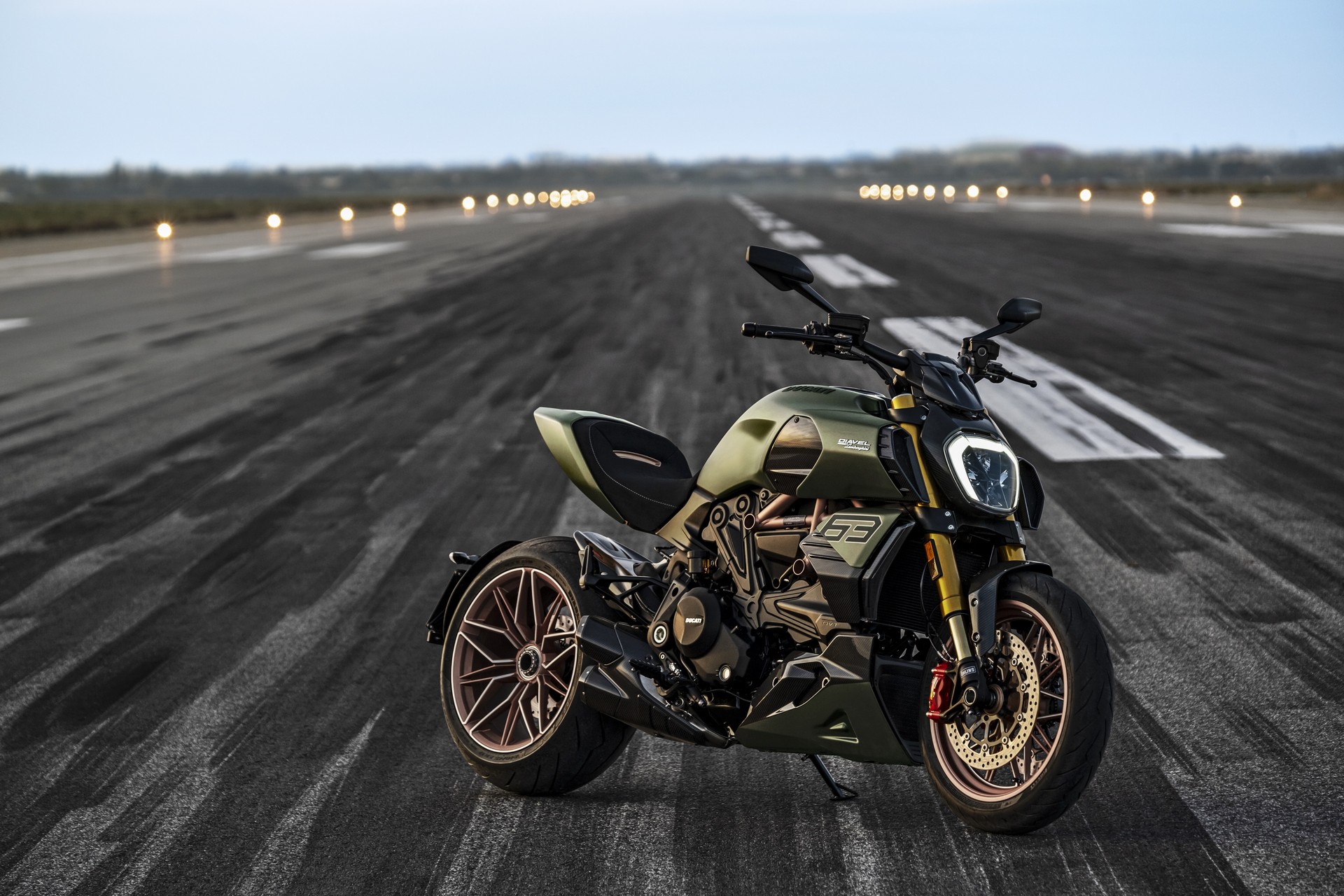 Ducati Diavel 1260 Lamborghini Debuts As A Limited Edition Bike Inspired By The Sian FKP 37