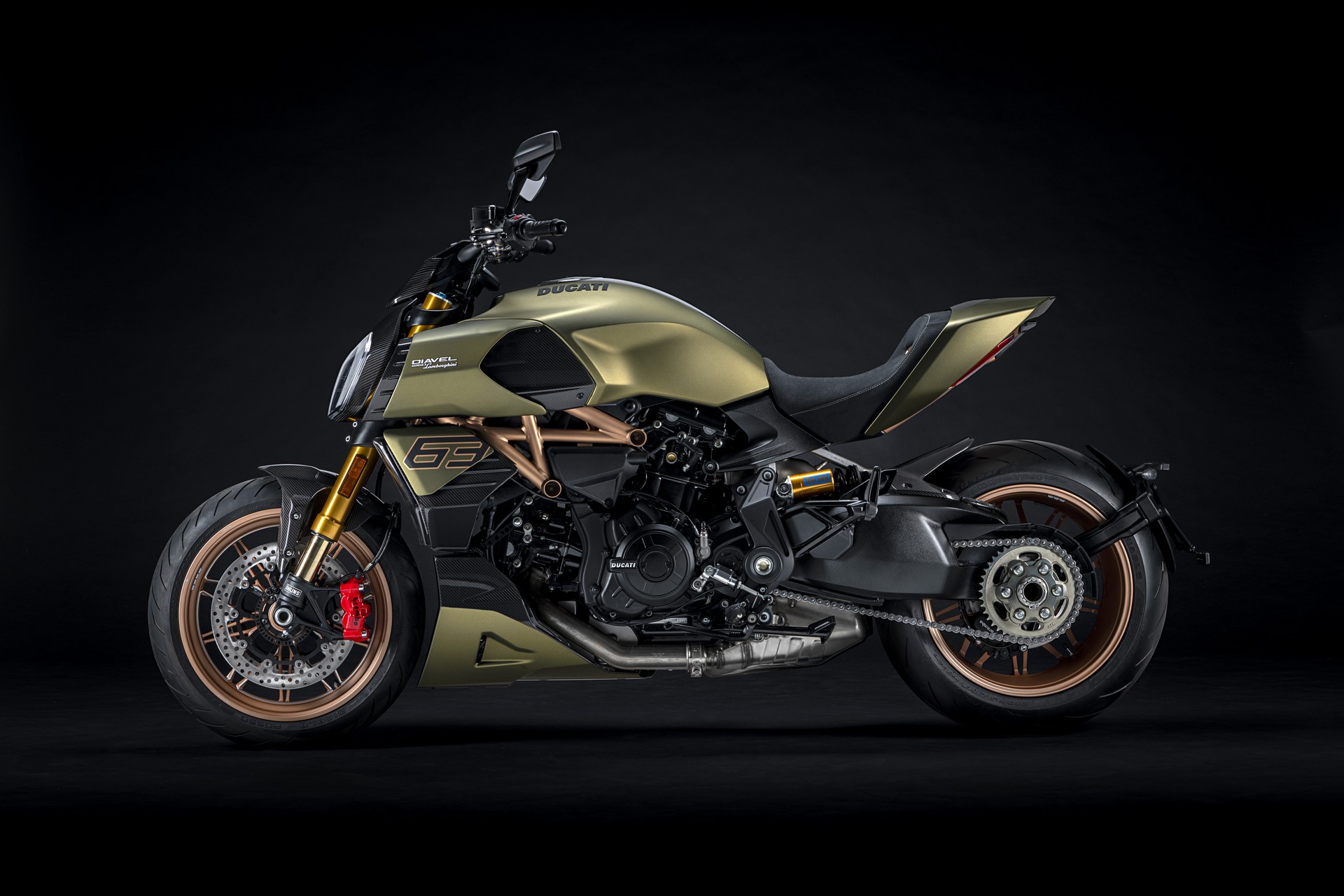 Ducati Diavel 1260 Lamborghini Debuts As A Limited Edition Bike Inspired By The Sian FKP 37