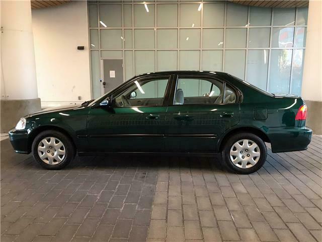 After 20 Years, This 2000 Honda Civic SE Has Only Clocked 5,750 Miles