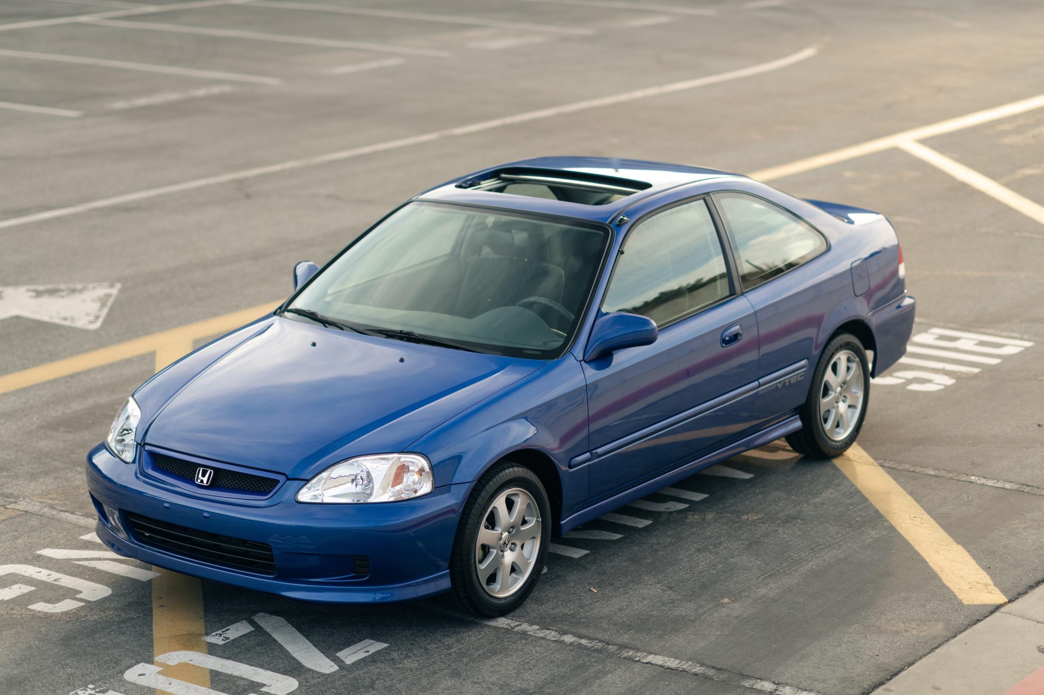Is This 1999 Honda Civic Si Worth $15K More Than A Brand New One?