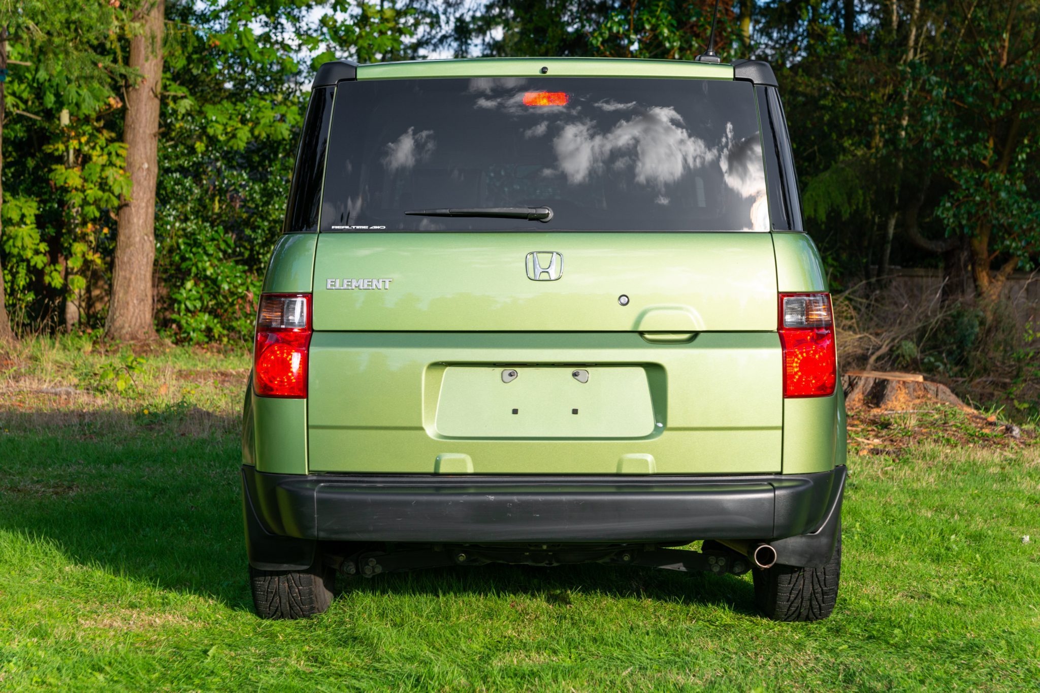 Say Again? A 2006 Honda Element Was Sold For $30,000 On Bring A Trailer